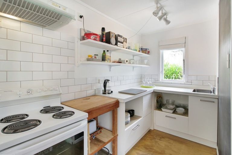 Photo of property in 163 Kahukura Avenue, Waitarere Beach, Levin, 5510