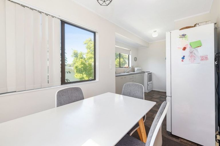 Photo of property in 21 Thebes Street, Pomare, Rotorua, 3015