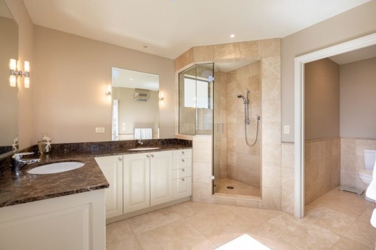 Photo of property in 18 Zeehaen Place, Britannia Heights, Nelson, 7010