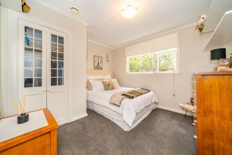 Photo of property in 9 Maymorn Road, Te Marua, Upper Hutt, 5018