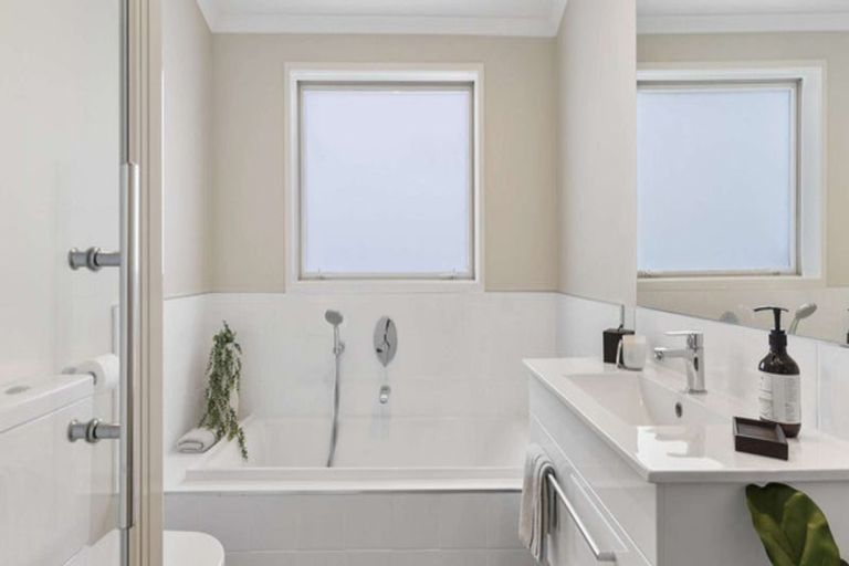 Photo of property in 333 Lakes Boulevard, Pyes Pa, Tauranga, 3112