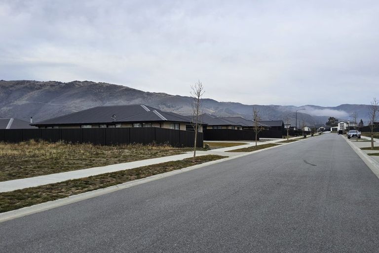 Photo of property in 54 Wallis Drive, Cromwell, 9310