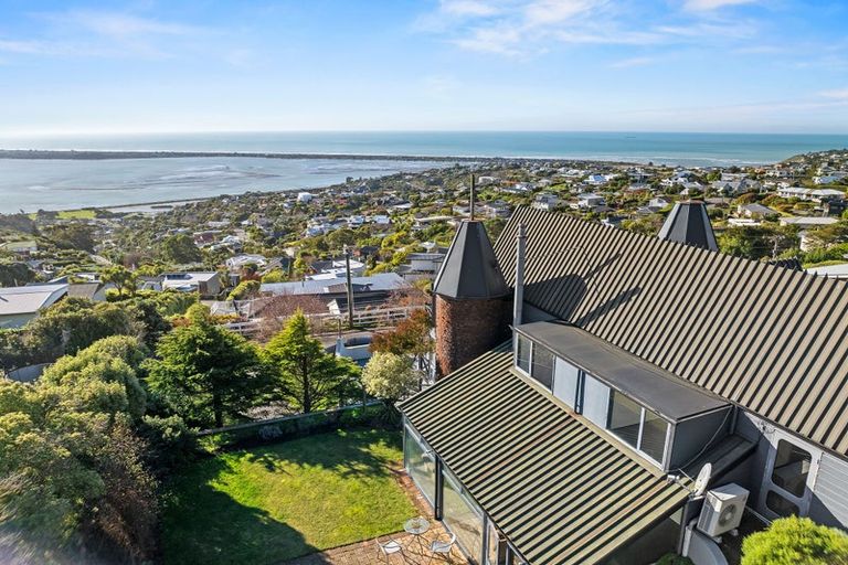 Photo of property in 8 Muritai Terrace, Mount Pleasant, Christchurch, 8081