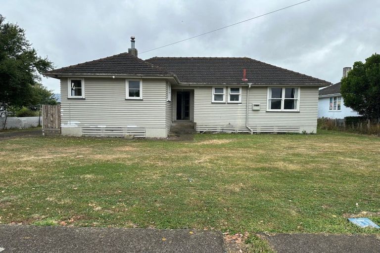 Photo of property in 3 Wilson Street, Pahiatua, 4910