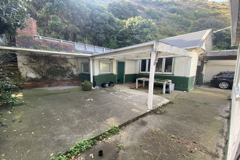 Photo of property in 45 Moa Point Road, Moa Point, Wellington, 6022