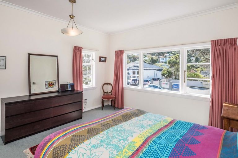 Photo of property in 6 Station Road, Khandallah, Wellington, 6035