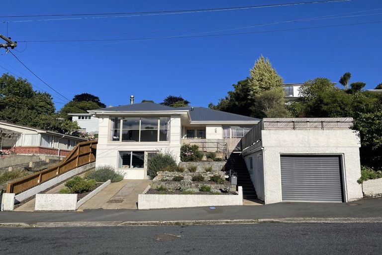 Photo of property in 19 Harcourt Street, Belleknowes, Dunedin, 9011