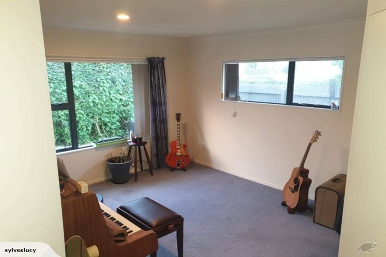 Photo of property in 81b Brooklands Road, Brooklands, New Plymouth, 4310
