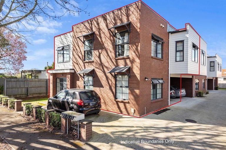 Photo of property in 1/3 Liverpool Street, Hamilton Central, Hamilton, 3204