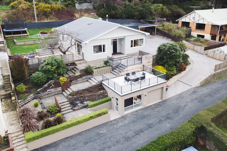 Photo of property in 1 Everton Road, Andersons Bay, Dunedin, 9013