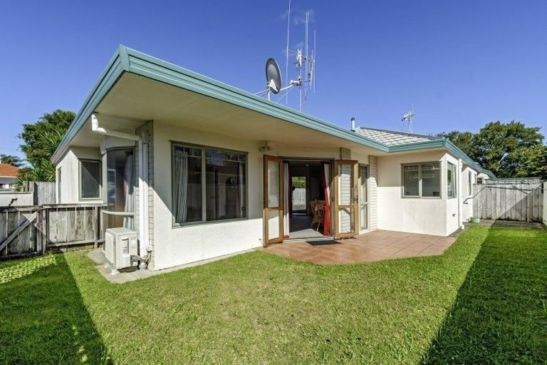 Photo of property in 1392b Cameron Road, Greerton, Tauranga, 3112