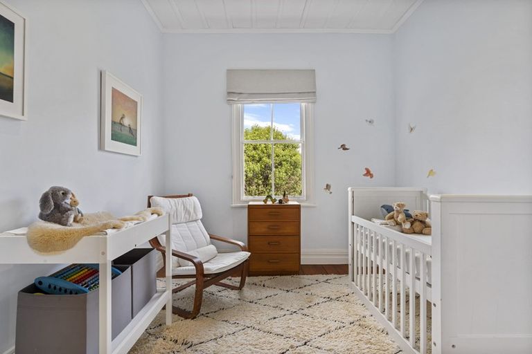 Photo of property in 229 Eskdale Road, Birkenhead, Auckland, 0626