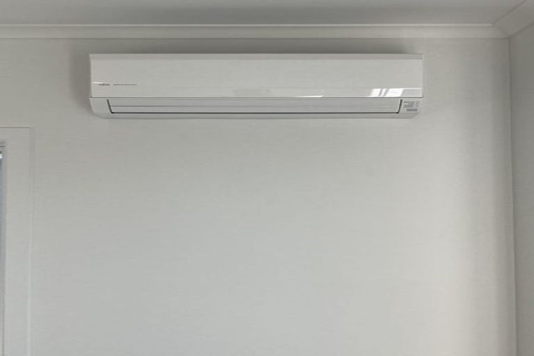 Photo of property in 2/17 Waerenga Road, Otaki, 5512