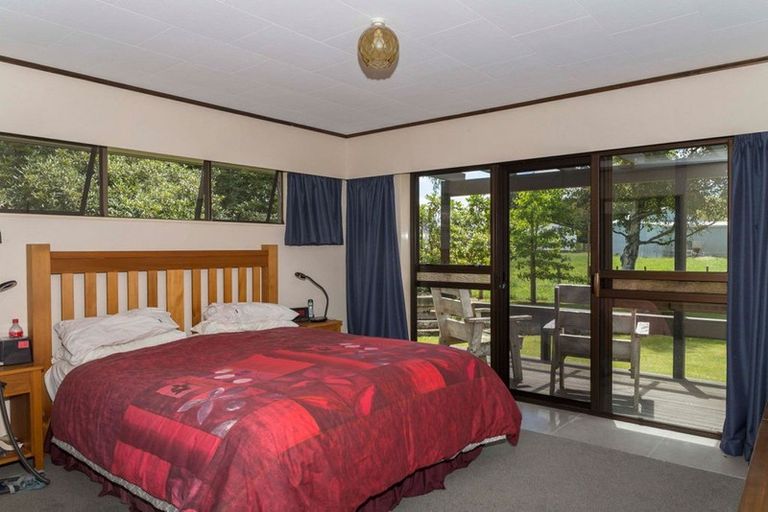 Photo of property in 10 Smith Street, Dannevirke, 4930
