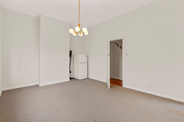 Photo of property in 41 Glenpark Avenue, Mornington, Dunedin, 9011