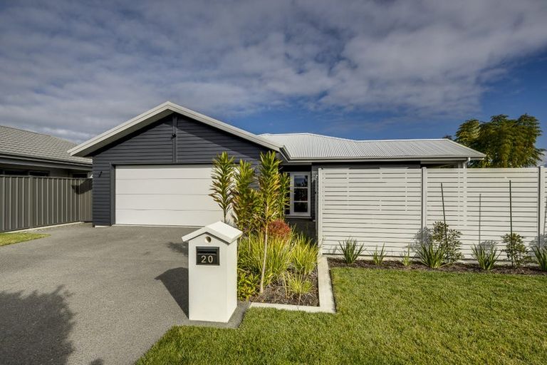 Photo of property in 20 Young Place, Taradale, Napier, 4112