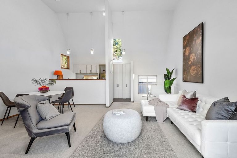 Photo of property in 83b Majoribanks Street, Mount Victoria, Wellington, 6011