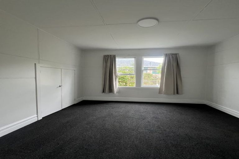 Photo of property in 63 Delhi Crescent, Khandallah, Wellington, 6035