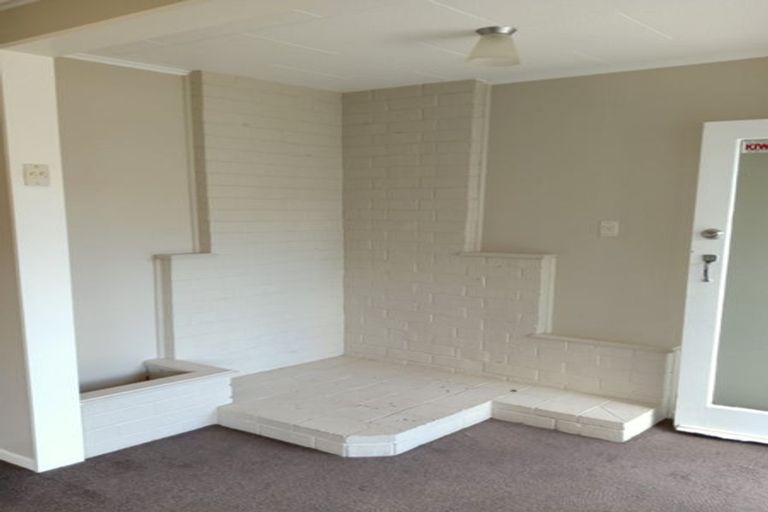 Photo of property in 30 Sunline Avenue, Massey, Auckland, 0614