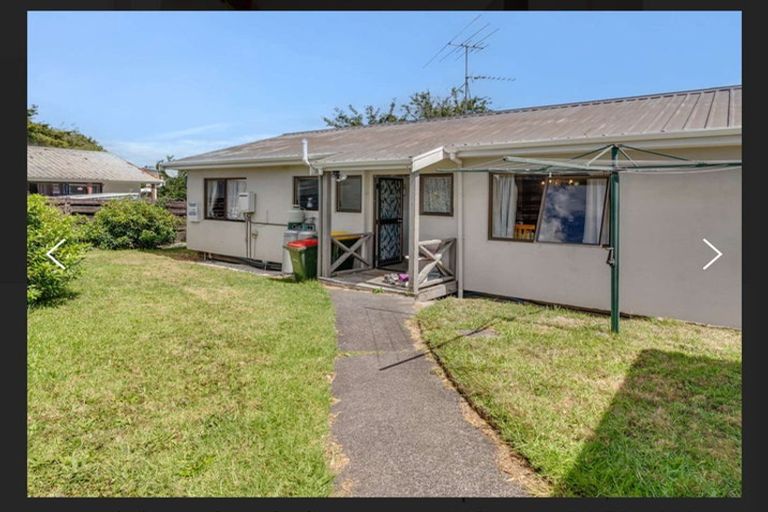 Photo of property in 2/17 Mcdougall Street, Manurewa East, Auckland, 2102