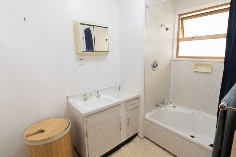 Photo of property in 2/605 Church Street, Terrace End, Palmerston North, 4410