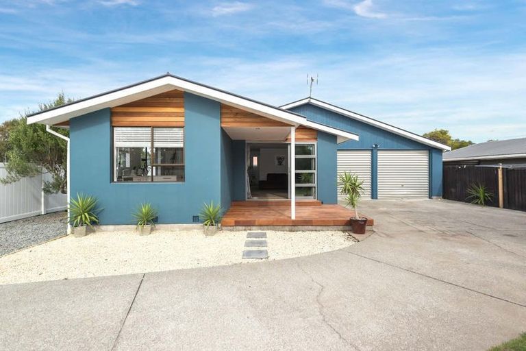 Photo of property in 172 Beach Road, North New Brighton, Christchurch, 8083