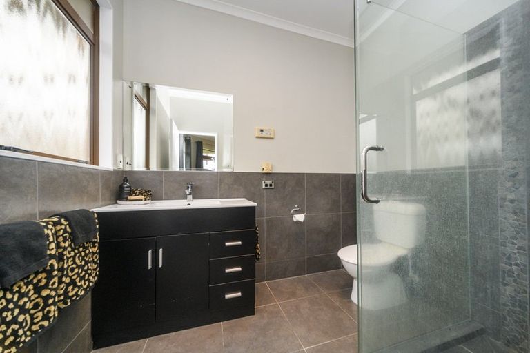 Photo of property in 196 Kelvin Grove Road, Kelvin Grove, Palmerston North, 4414