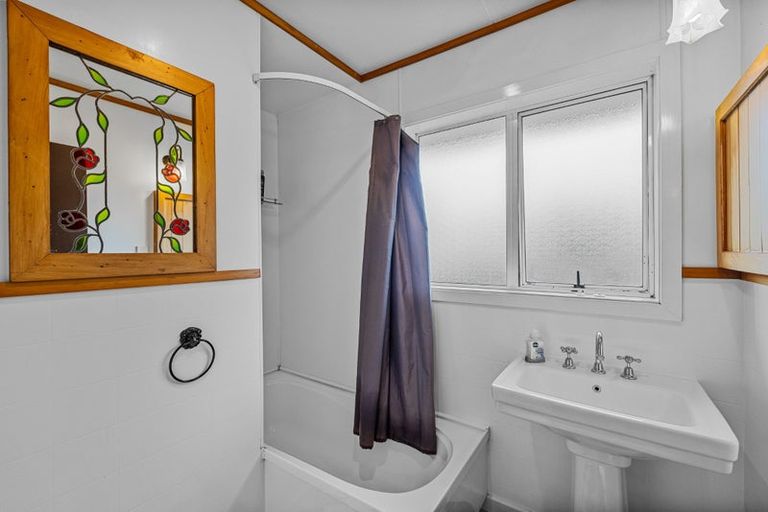 Photo of property in 66 Breezes Road, Avondale, Christchurch, 8061