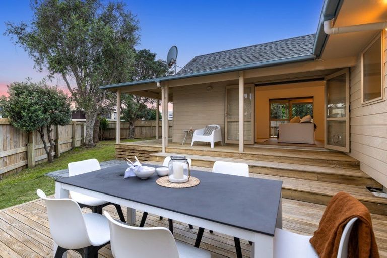 Photo of property in 12 Rita Way, Omaha, Warkworth, 0986