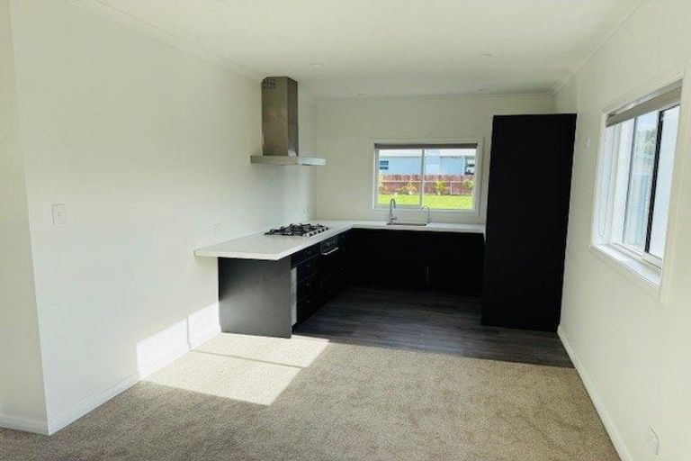 Photo of property in 40 Fitzroy Road, Fitzroy, New Plymouth, 4312