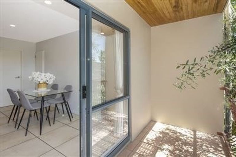 Photo of property in 4/16 Rhodes Street, Merivale, Christchurch, 8014