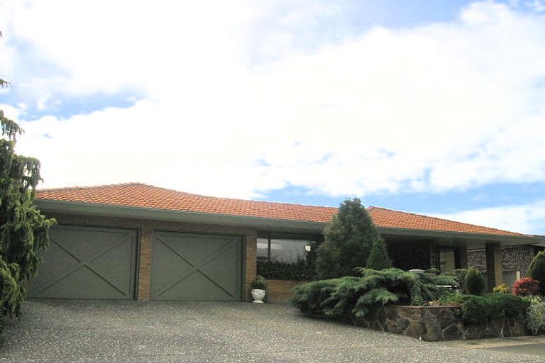 Photo of property in 391 Westminster Avenue, Tamatea, Napier, 4112