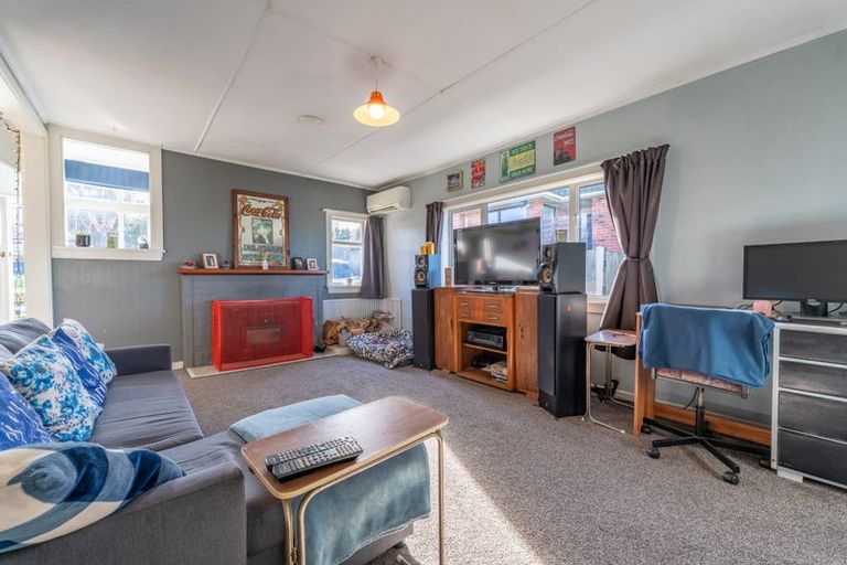 Photo of property in 14 Cambridge Street, Kensington, Timaru, 7910