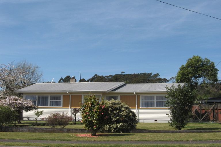 Photo of property in 24 Jameson Avenue, Fenton Park, Rotorua, 3010