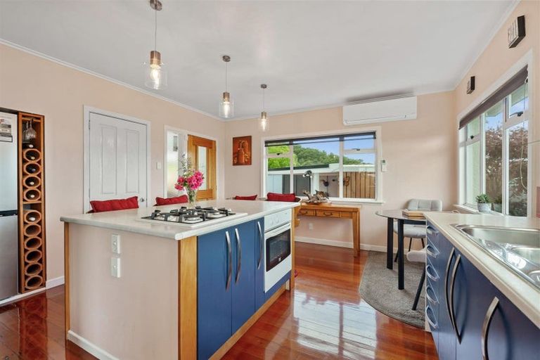 Photo of property in 34 Tanekaha Drive, Parahaki, Whangarei, 0112