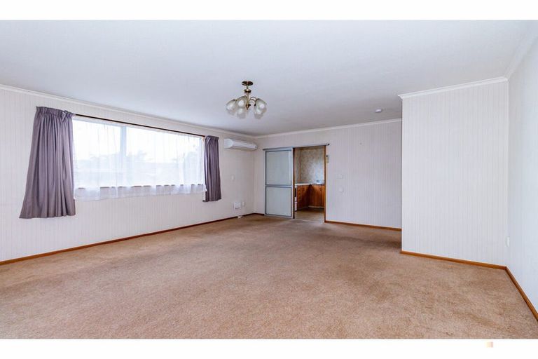 Photo of property in 2/56 Pukatea Street, Gleniti, Timaru, 7910