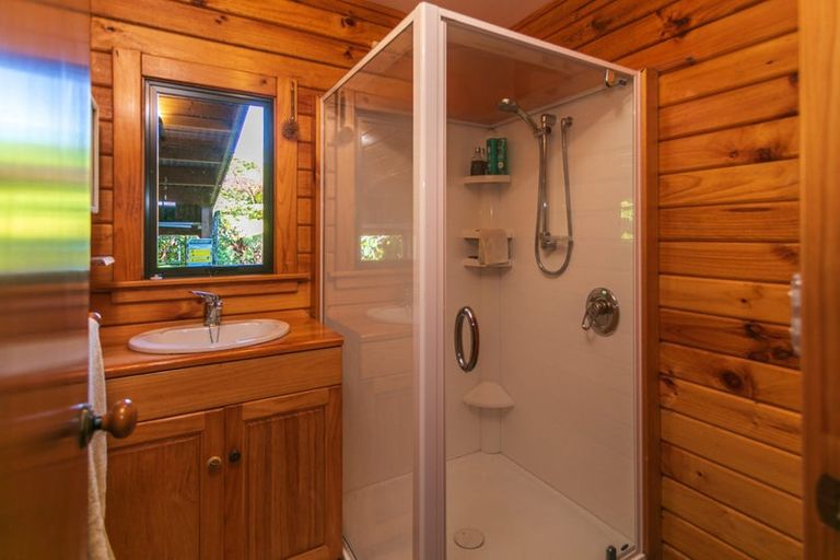 Photo of property in 13 Mahakirau Road, Manaia, Coromandel, 3581