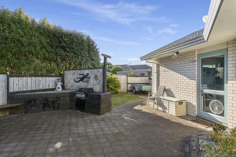 Photo of property in 127 Blake Boulevard, Papamoa Beach, Papamoa, 3118