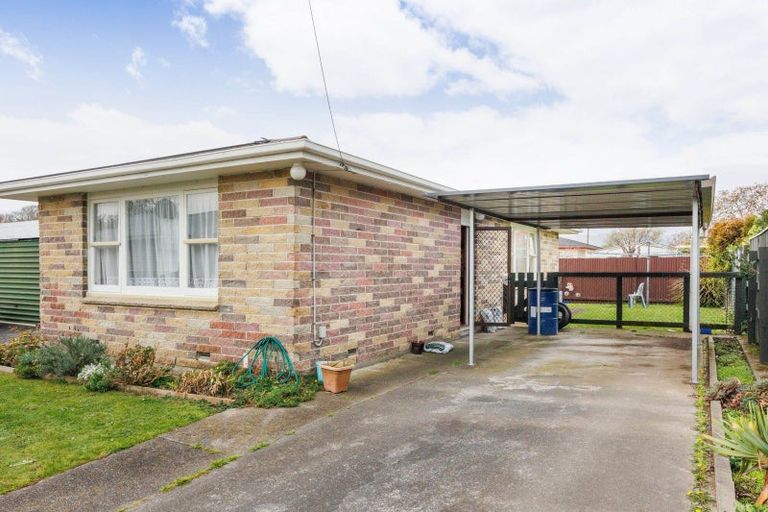 Photo of property in 4 Alice Place, Levin, 5510