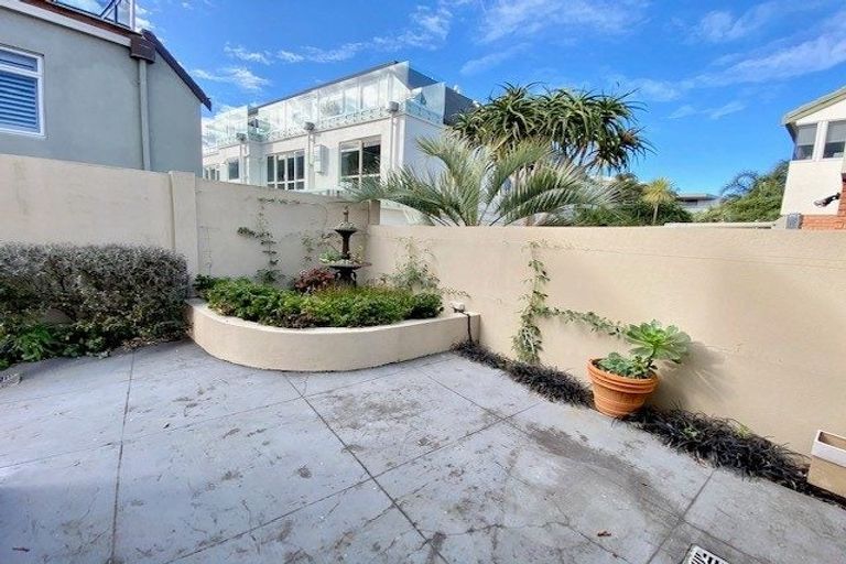 Photo of property in 35c Rita Street, Mount Maunganui, 3116