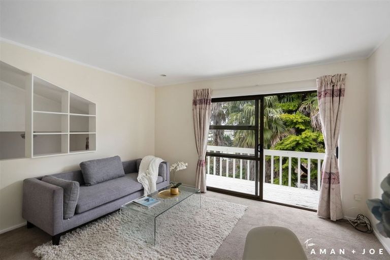 Photo of property in 69 Kennedy Avenue, Forrest Hill, Auckland, 0620