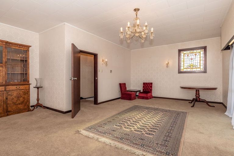 Photo of property in 44 Henley Street, Westport, 7825