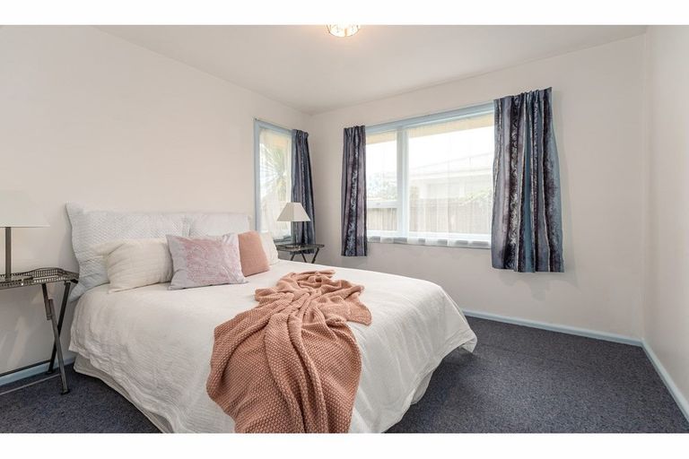 Photo of property in 30 Greenwood Close, Mairehau, Christchurch, 8013