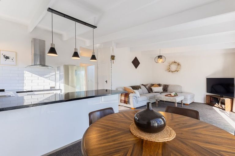 Photo of property in 99a Ruahine Street, Paraparaumu, 5032