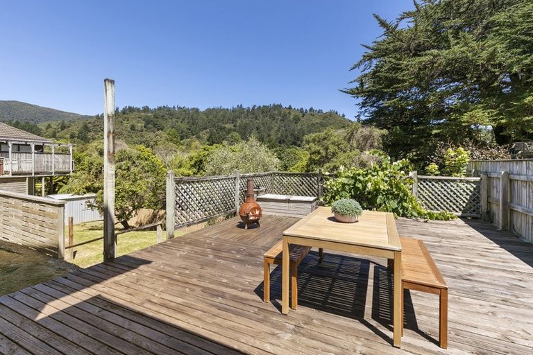 Photo of property in 46 Moores Valley Road, Wainuiomata, Lower Hutt, 5014