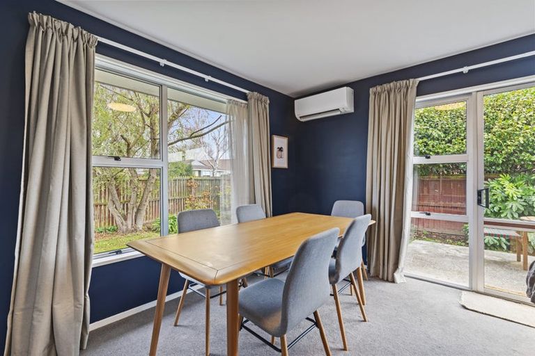 Photo of property in 1/11 Salford Avenue, Redwood, Christchurch, 8051