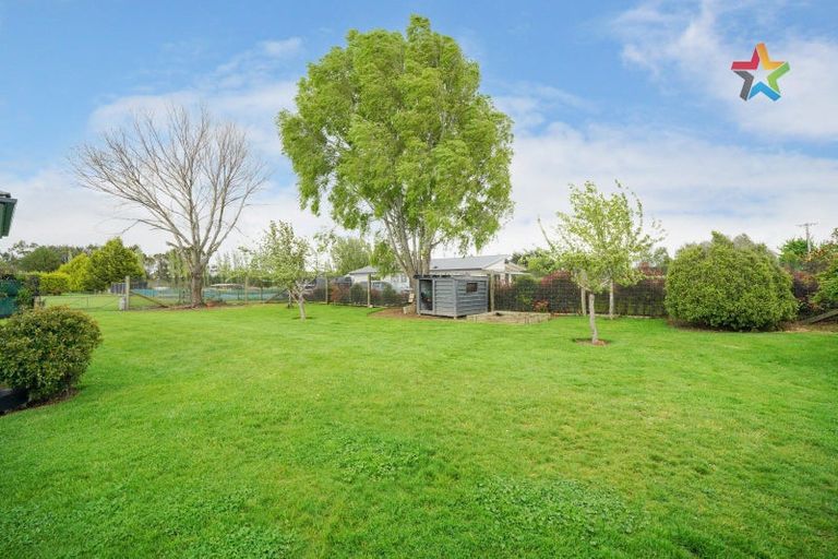 Photo of property in 17 Roberts Road, Drummond, Otautau, 9683