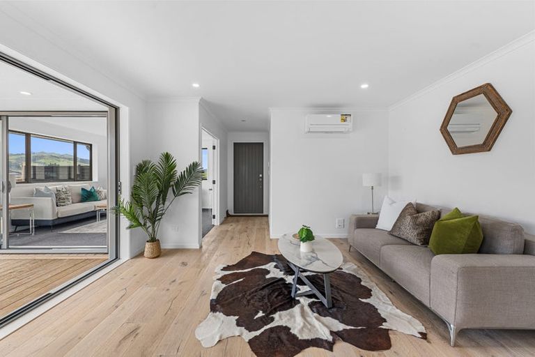 Photo of property in 21 Peter Bourne Drive, Pokeno, 2402