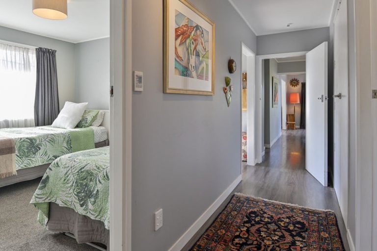 Photo of property in 221 Tudor Avenue, Mayfair, Hastings, 4122