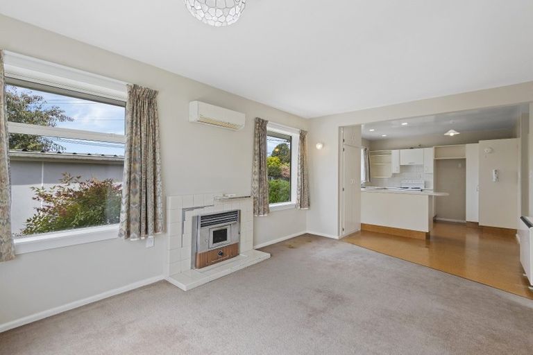 Photo of property in 29 Gleneagles Terrace, Ilam, Christchurch, 8053